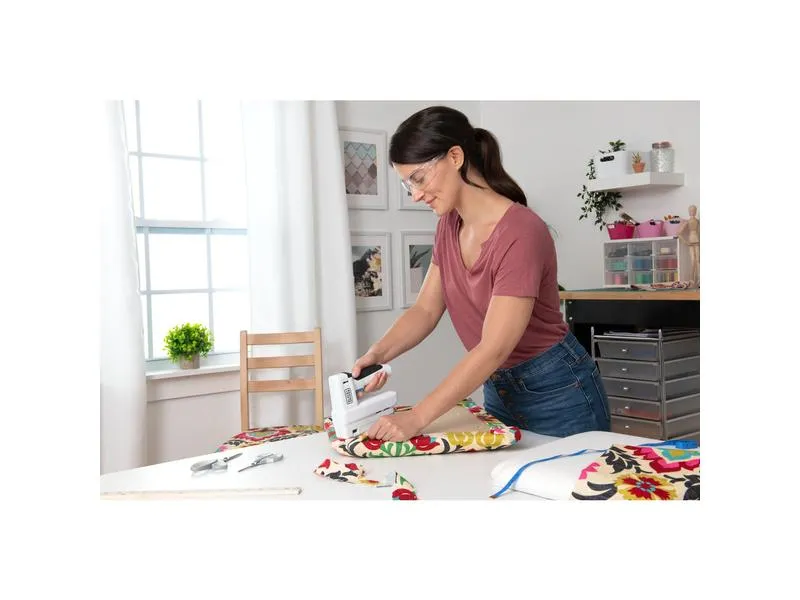 BLACK+DECKER Akku-Tacker BCN115-XJ BLACK+DECKER Akku-Tacker BCN115-XJ
