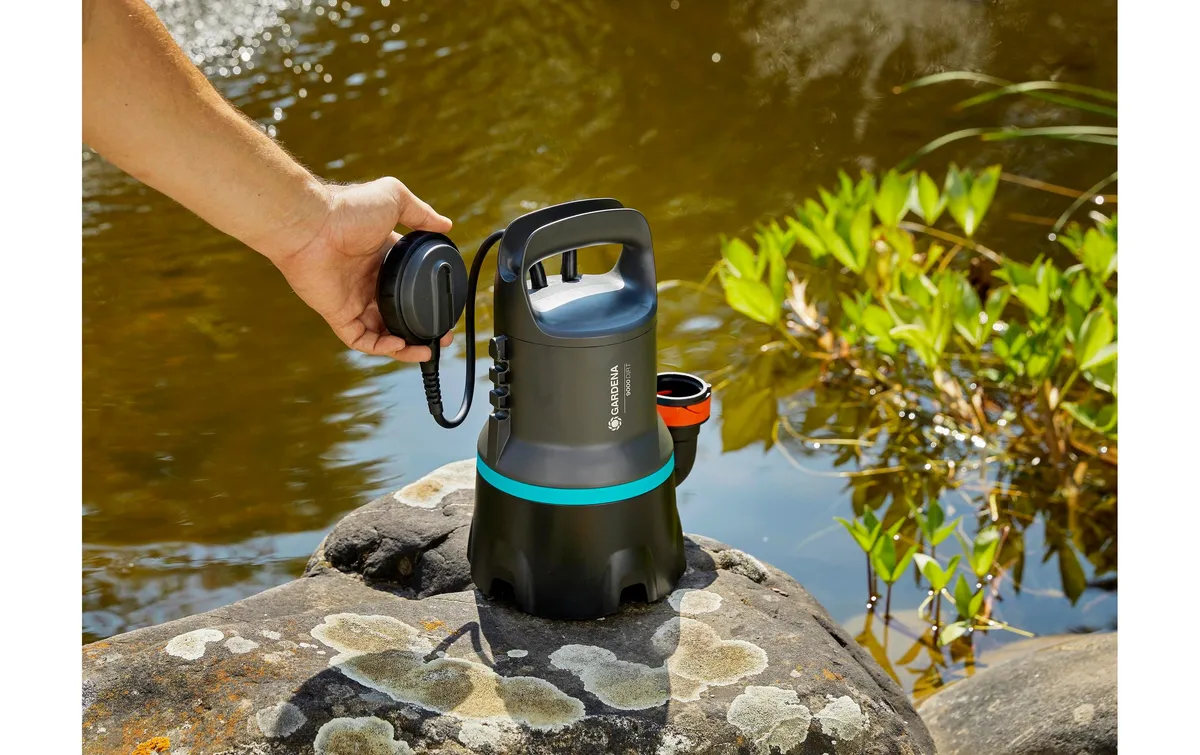 GARDENA Schmutzwasserpumpe 9000 GARDENA Schmutzwasserpumpe 9000