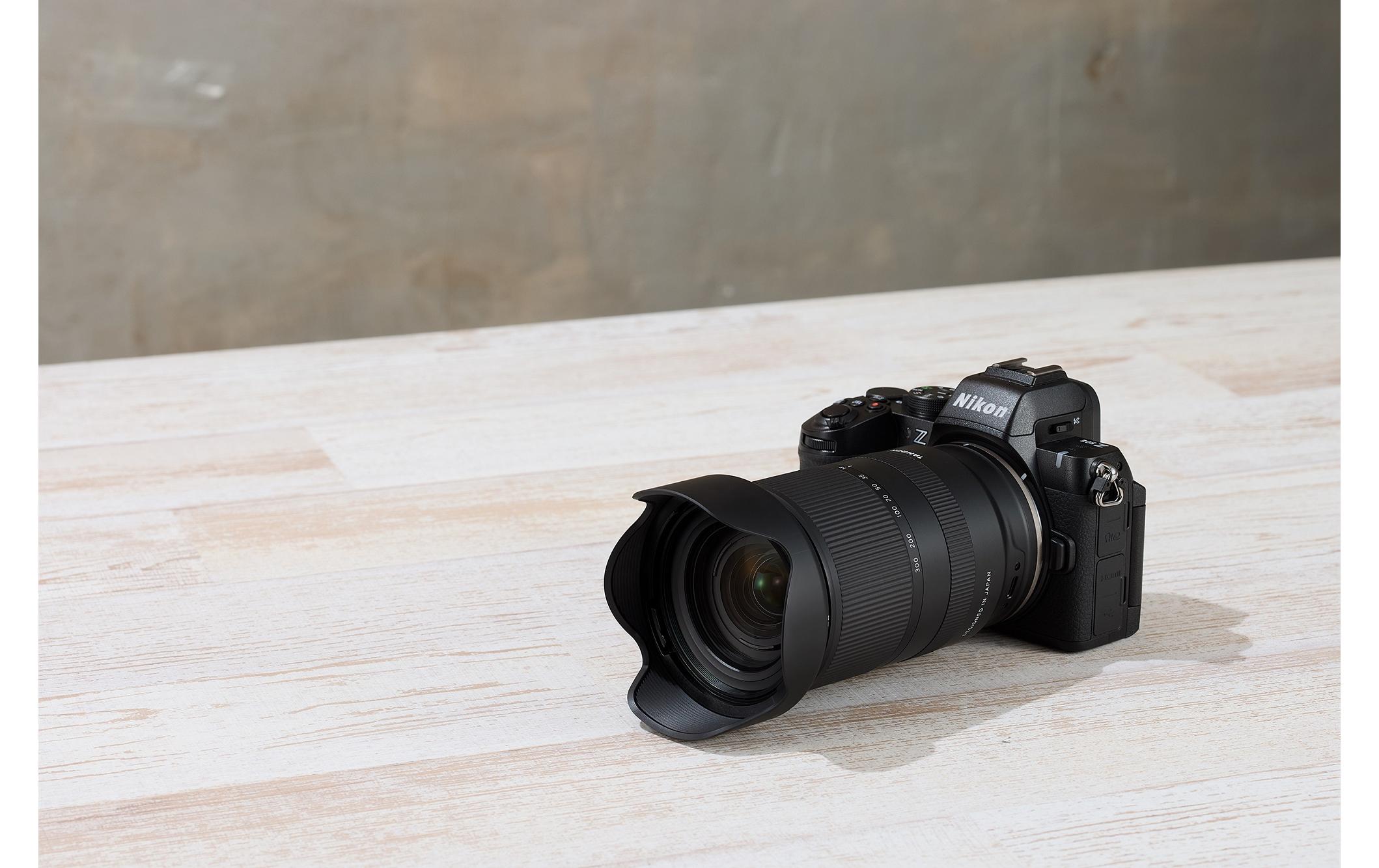 Tamron Zoomobjektiv AF 18-300mm F/3.5-6.3 Di III-A VC Nikon Z Tamron Zoomobjektiv AF 18-300mm F/3.5-6.3 Di III-A VC Nikon Z