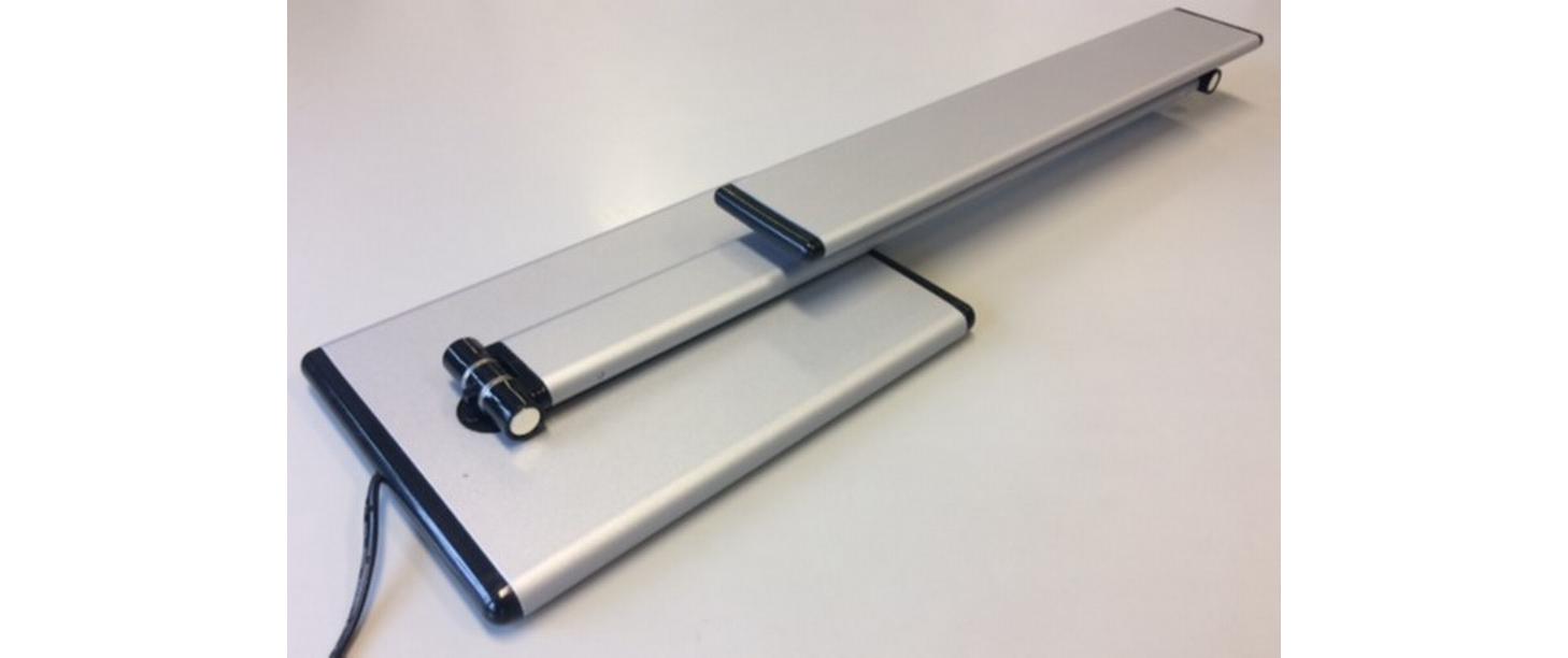 UNiLUX Schreibtischleuchte Terra 680 lm, Grau