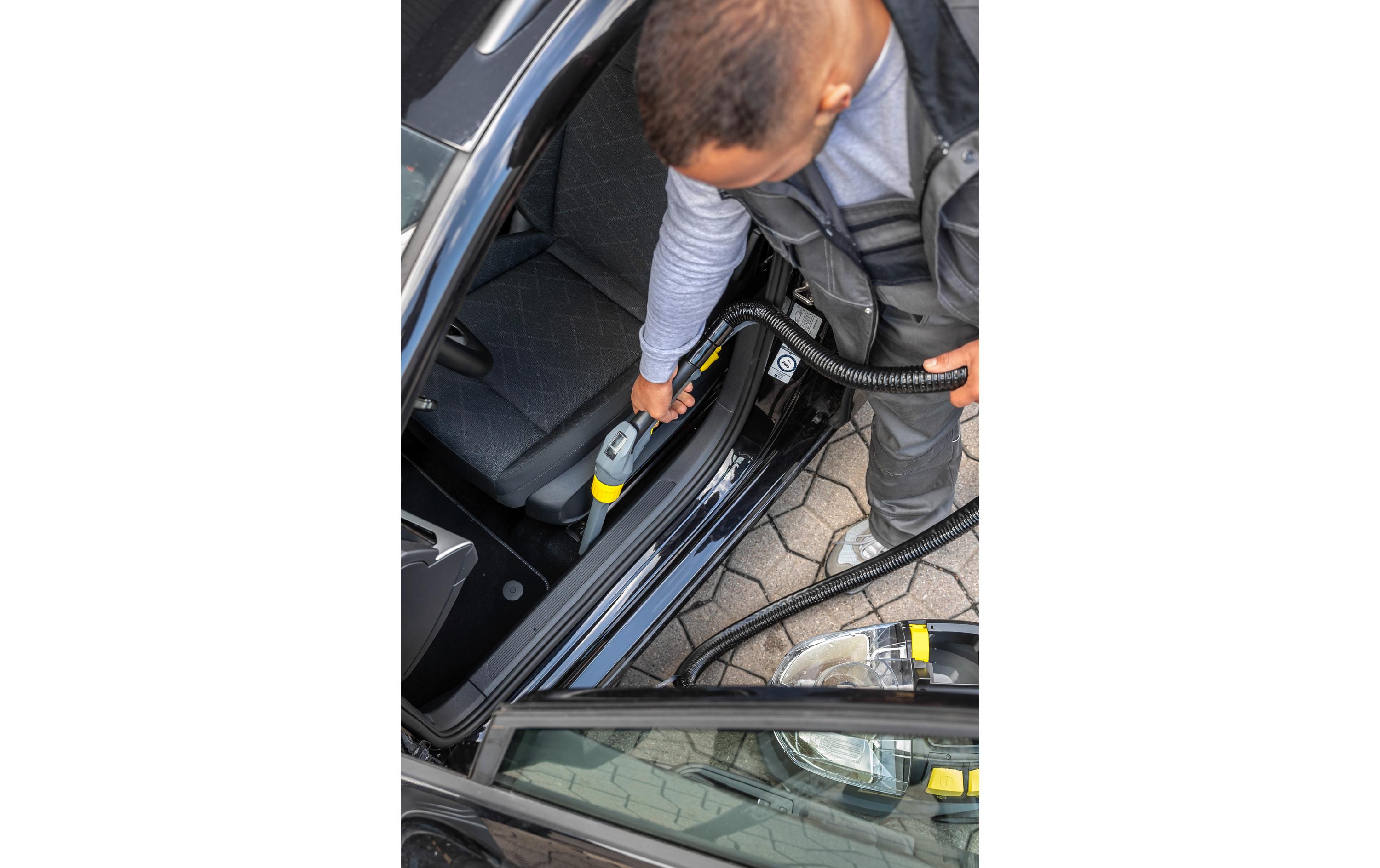 Kärcher Professional Sprühextraktionsgerät Puzzi 8/1 Adv