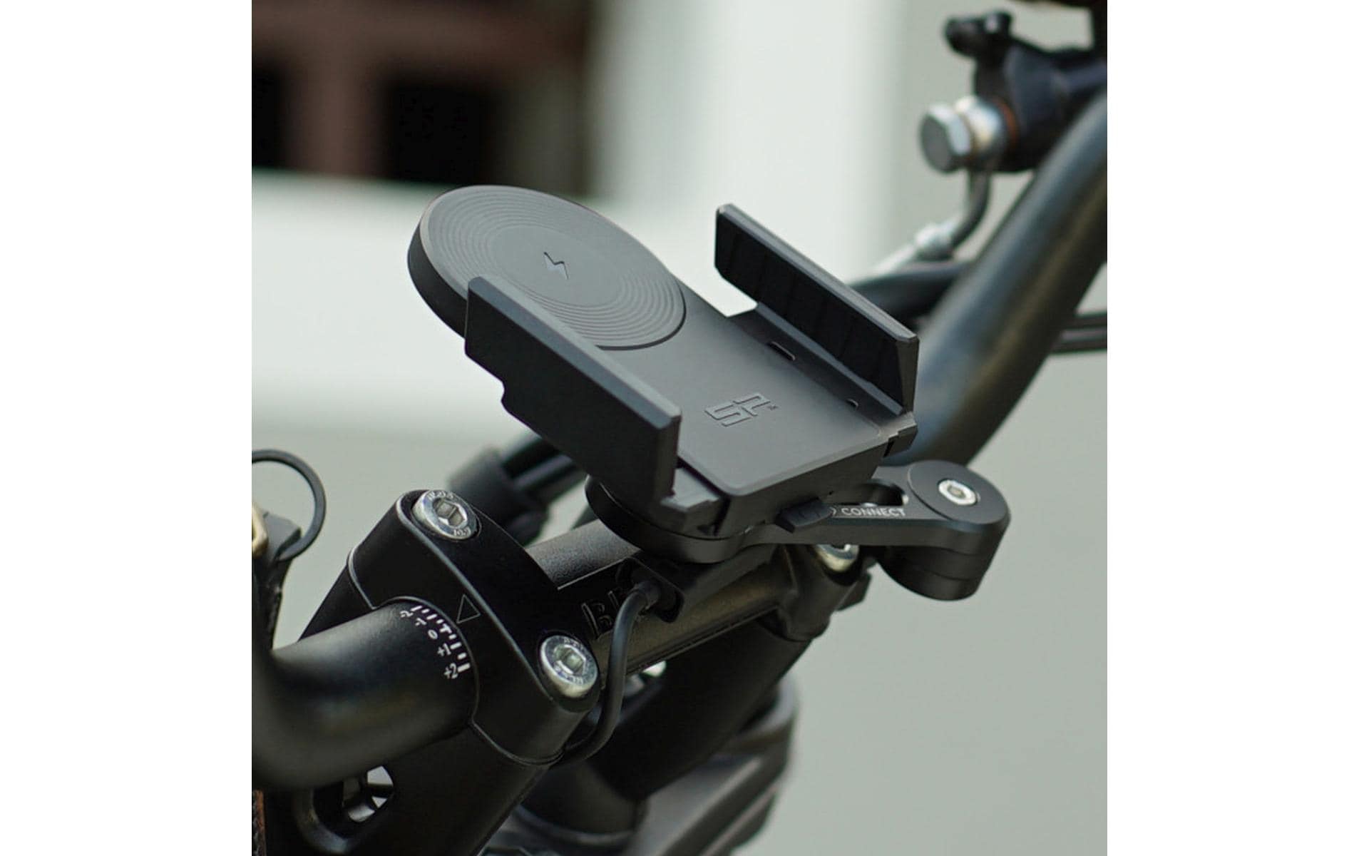 SP Connect Fahrradmobiltelefonhalter Universal Charging Phone Clamp