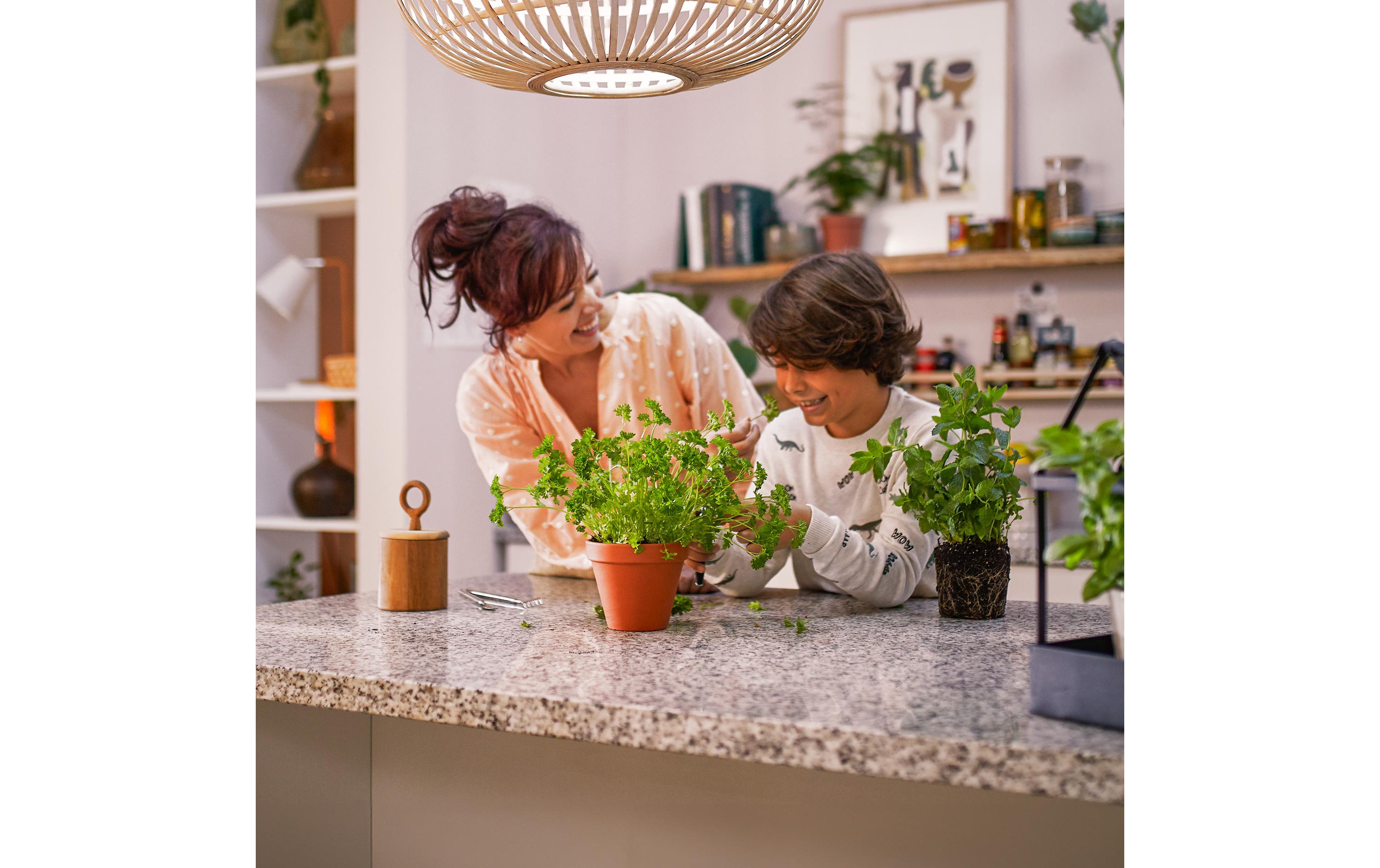 Philips Deckenleuchte Fleta Ultra-Efficient 2700K, 1850 Lm, Weiss