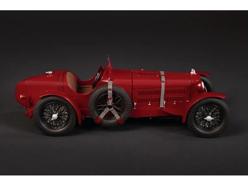 Italeri Bausatz Alfa Romeo 8C 2300 Roadster 1:12