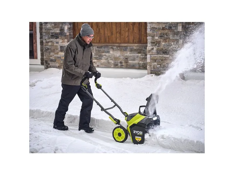 RYOBI Akku-Schneefräse RY36STX45A-140 RYOBI Akku-Schneefräse RY36STX45A-140