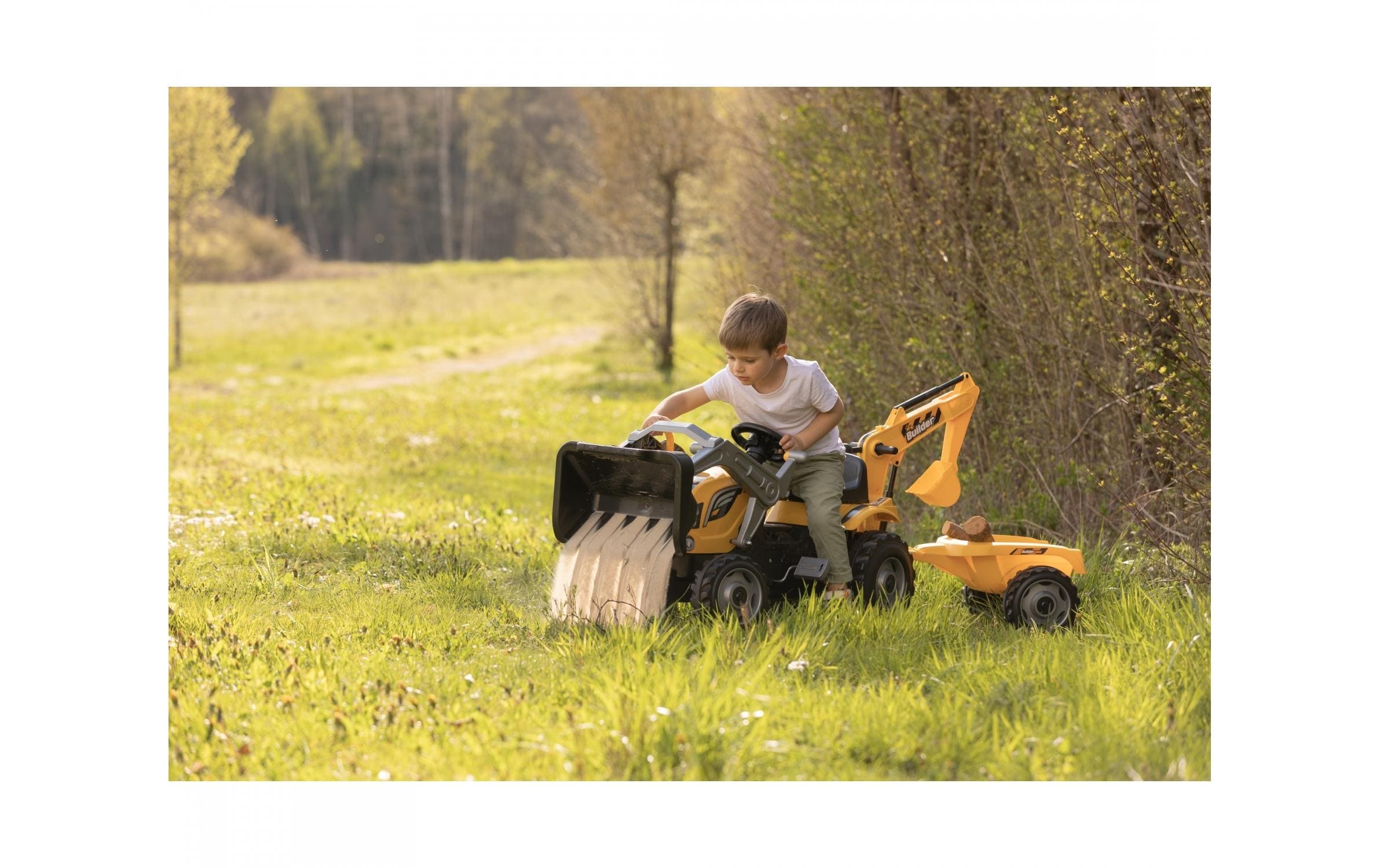 Smoby Traktor Builder Max mit Anhänger