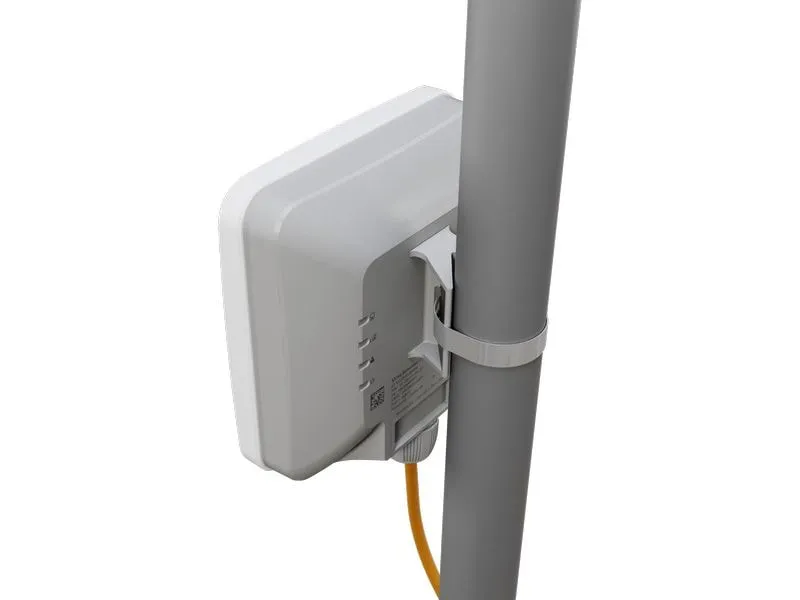 MikroTik LTE-Router SXTsq Eingebettetes LTE4 (EU) MikroTik LTE-Router SXTsq Eingebettetes LTE4 (EU)