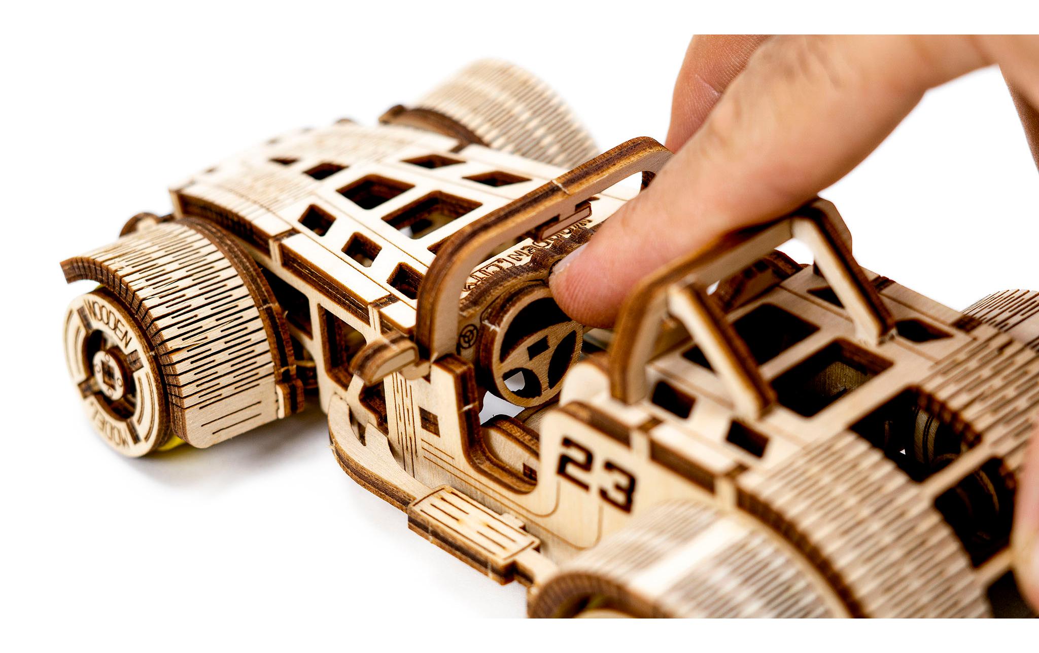 Revell Tiny Adventures Roadster Holzbausatz