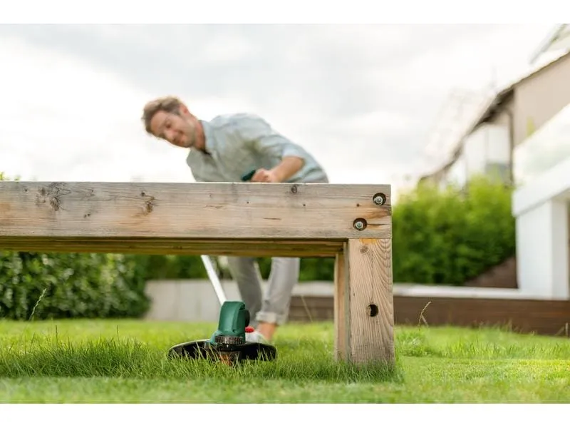 Bosch Akku-Rasentrimmer UniversalGrassCut 18 V-26 Solo