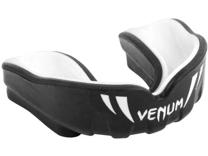 Venum Challenger Kids Mouthguard Schwarz/Weiss Venum Challenger Kids Mouthguard Schwarz/Weiss