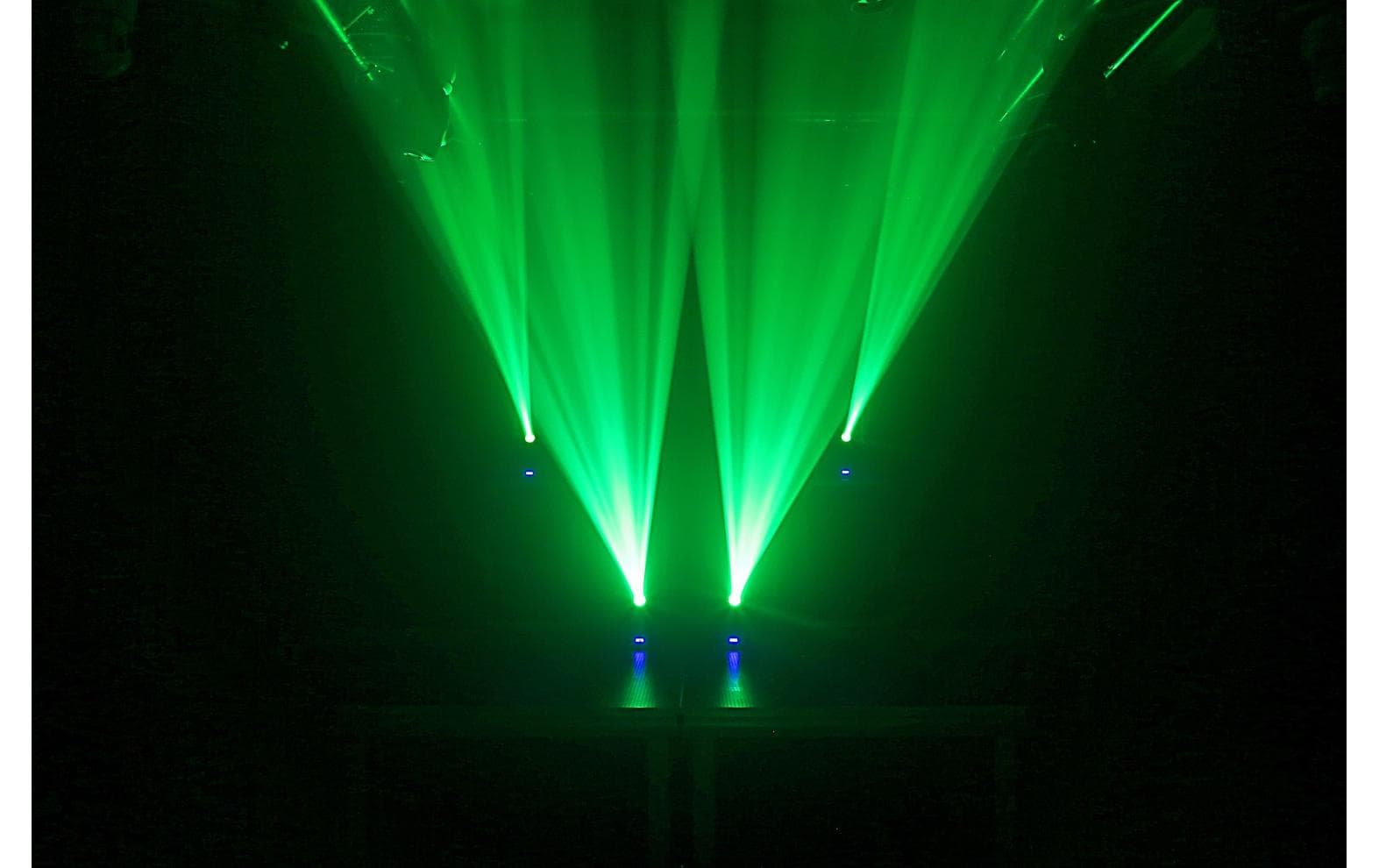 BeamZ Moving Head Panther 40