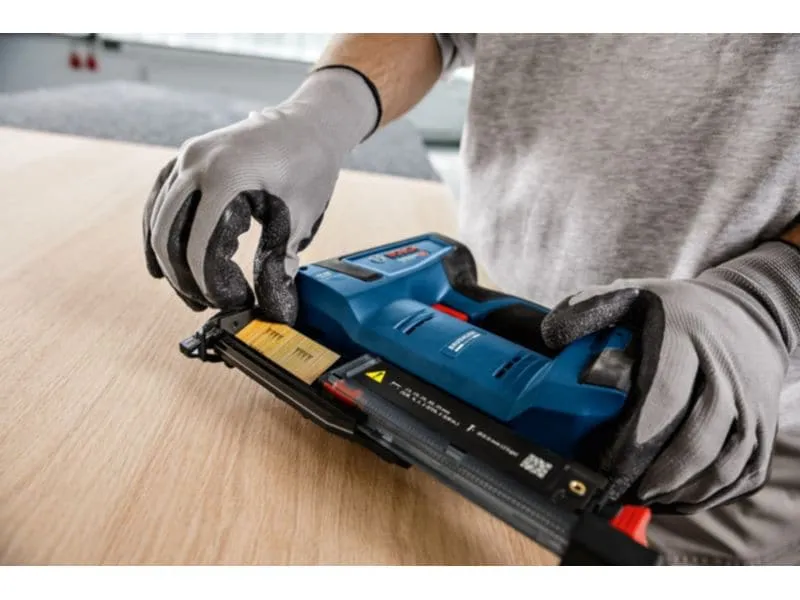Bosch Professional Akku-Nagler PRO Heavy Duty GNH 18V-35 in L-BOXX (ohne Akku)