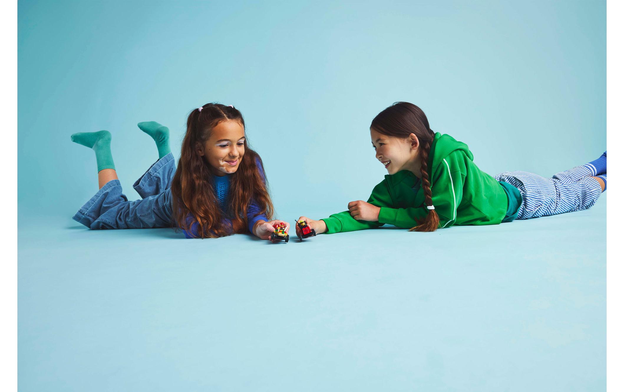 LEGO® City Pizzalieferwagen vs. Löschauto 60460