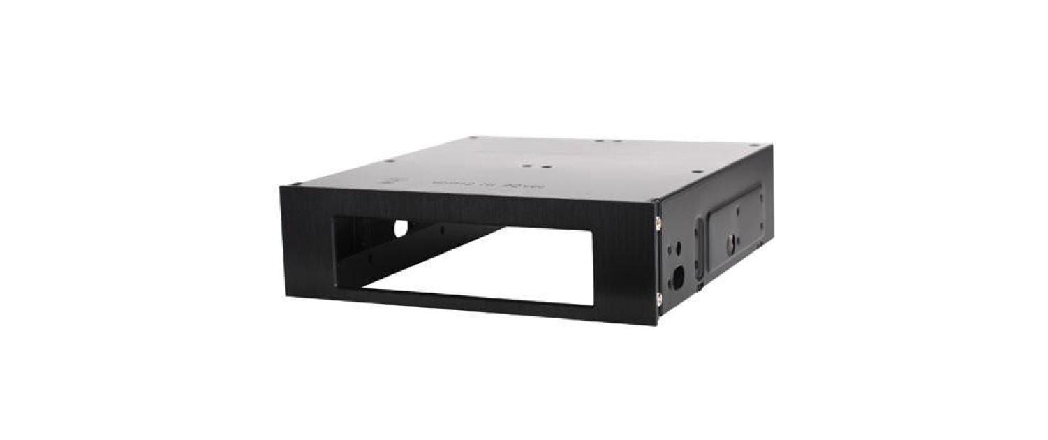 SilverStone Einbaurahmen FP55B SilverStone Einbaurahmen FP55B