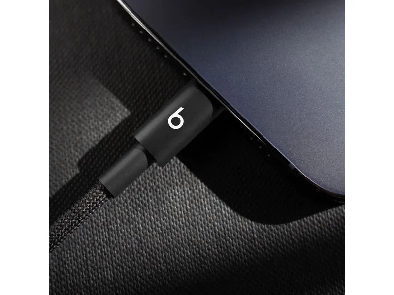 Apple Beats USB-C auf Lightning gewebtes Kabel, schwarz, 1.5 m Apple Beats USB-C auf Lightning gewebtes Kabel, schwarz, 1.5 m