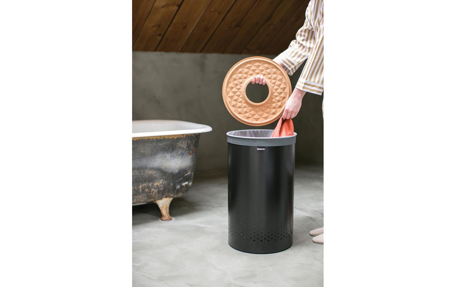 Brabantia Wäschesammler mit Korkdeckel, 60 Liter, Schwarz