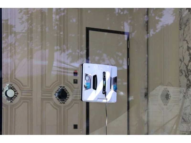 Hobot Fensterputzroboter HB 2-S 2.0 Edition Weiss Hobot Fensterputzroboter HB 2-S 2.0 Edition Weiss