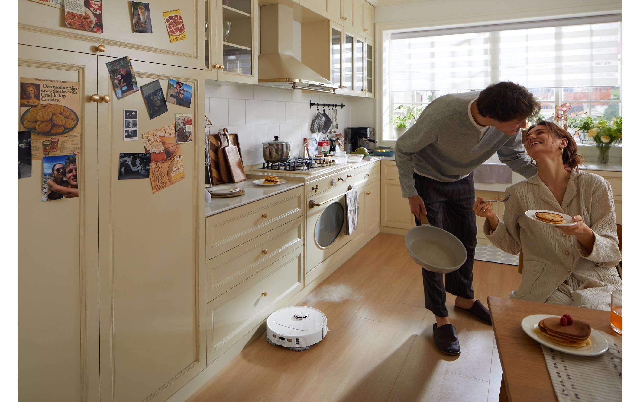 Roborock Saug- und Wischroboter Qrevo Plus Weiss