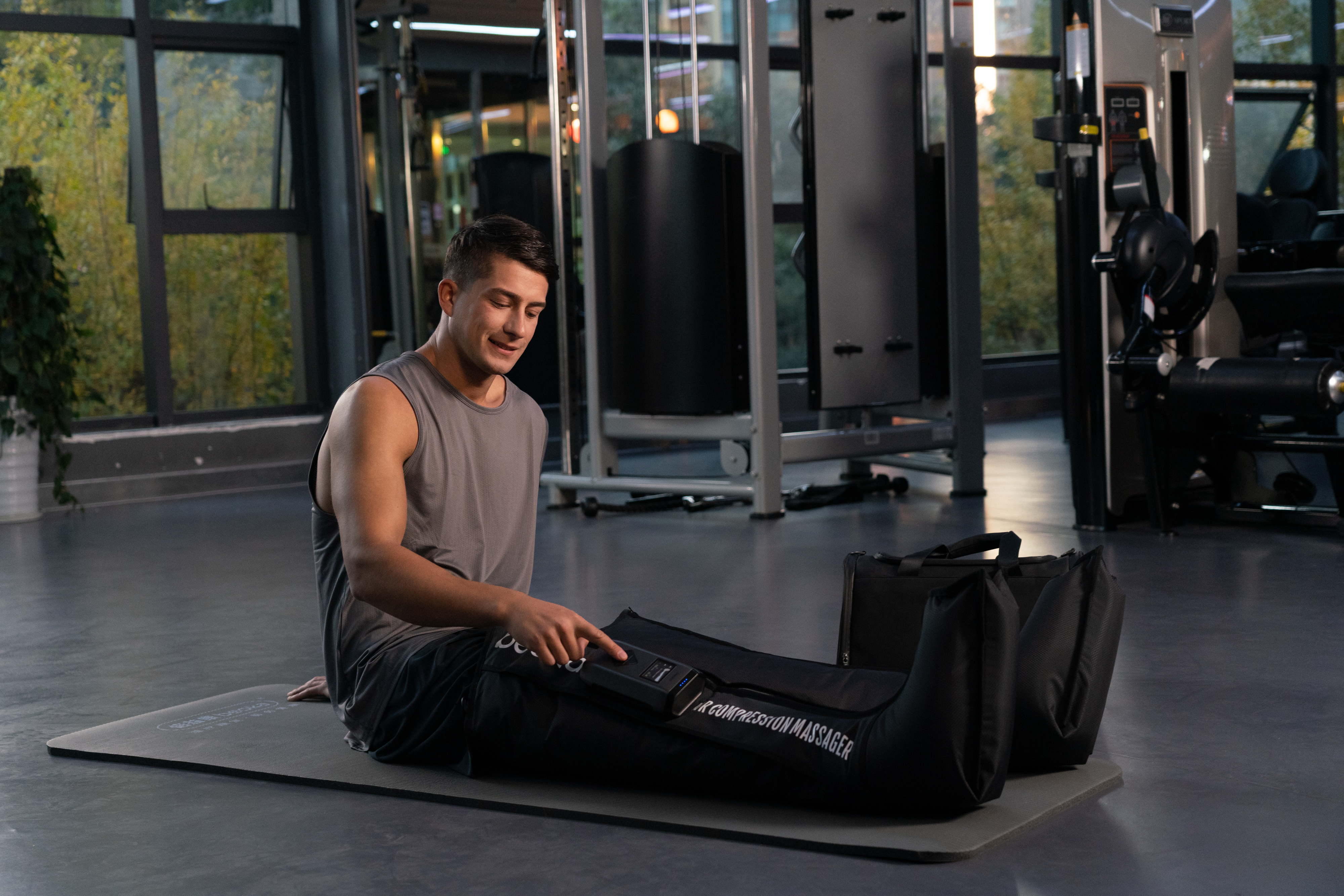 BEOKA COMPRESSION BOOTS 