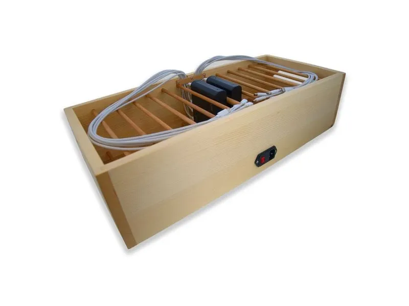 LMP LaptopBox 12-500 Schweizer Fichtenholz, 12x USB-C