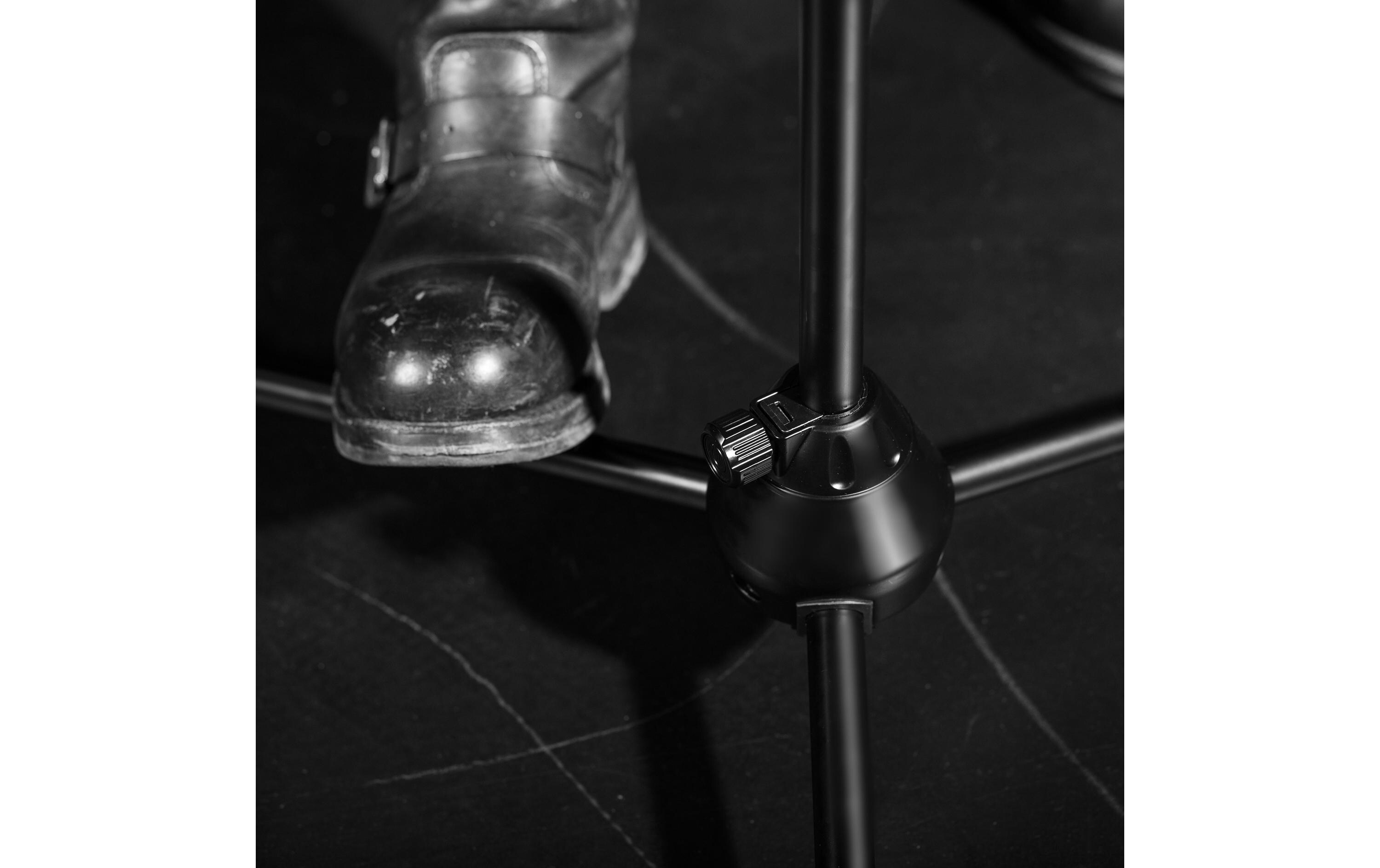 Gravity Bodenstativ GTMS4322B