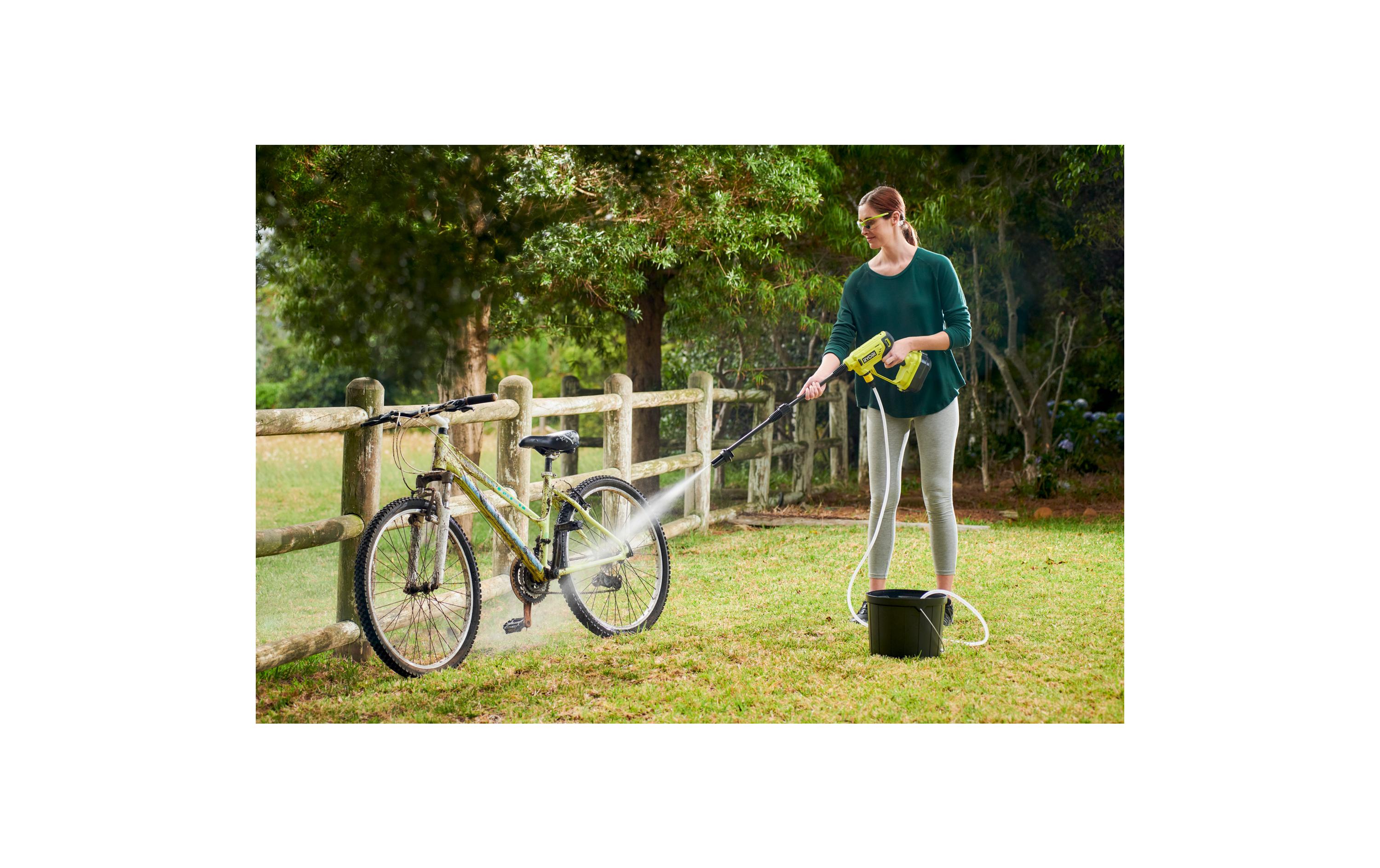 RYOBI Akku-Mitteldruckreiniger RY18PW22A-0