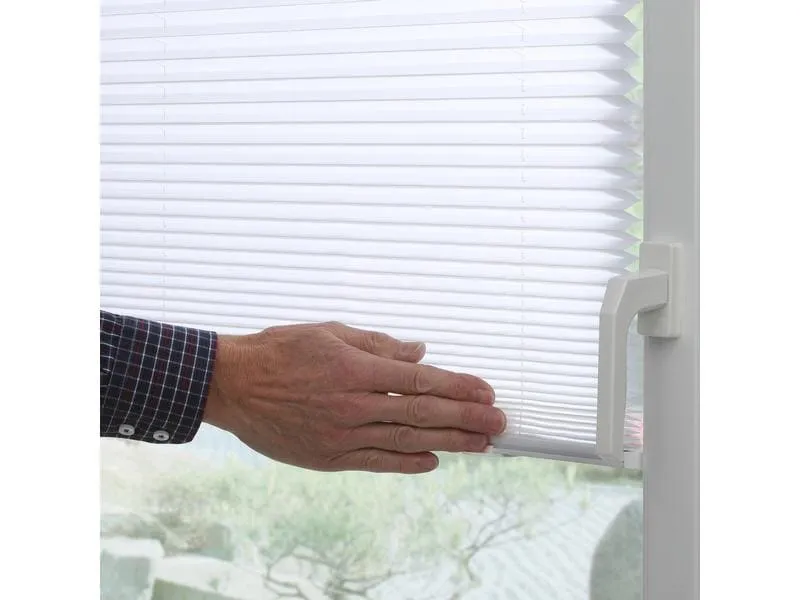 Gardinia Plissée Solo mit Saugnäpfen, blickdicht 50 x 130 cm, Weiss Gardinia Plissée Solo mit Saugnäpfen, blickdicht 50 x 130 cm, Weiss
