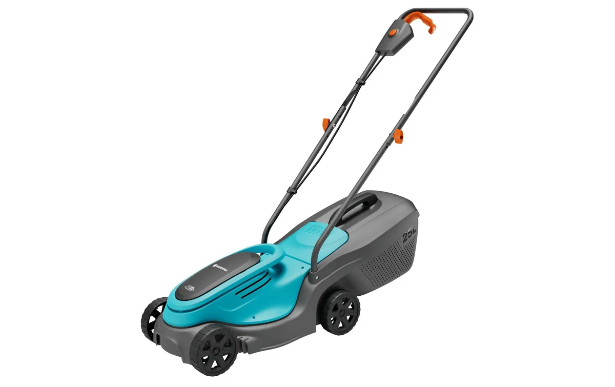 GARDENA Akku-Rasenmäher PowerMax 30/18 V P4A Ready-To-Use Set GARDENA Akku-Rasenmäher PowerMax 30/18 V P4A Ready-To-Use Set