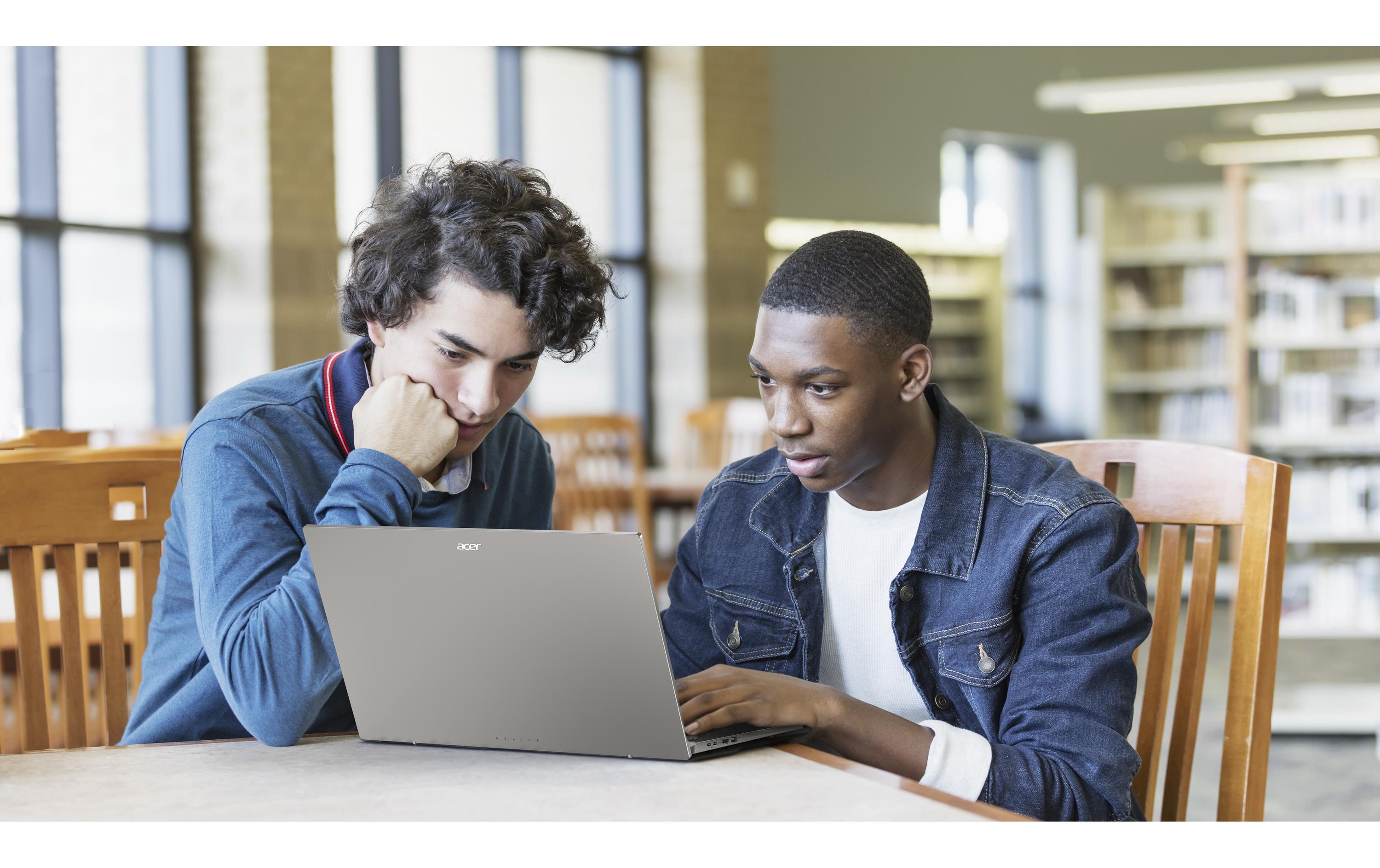 Acer Notebook Aspire Go 17 (AG17-31P-C8KK)