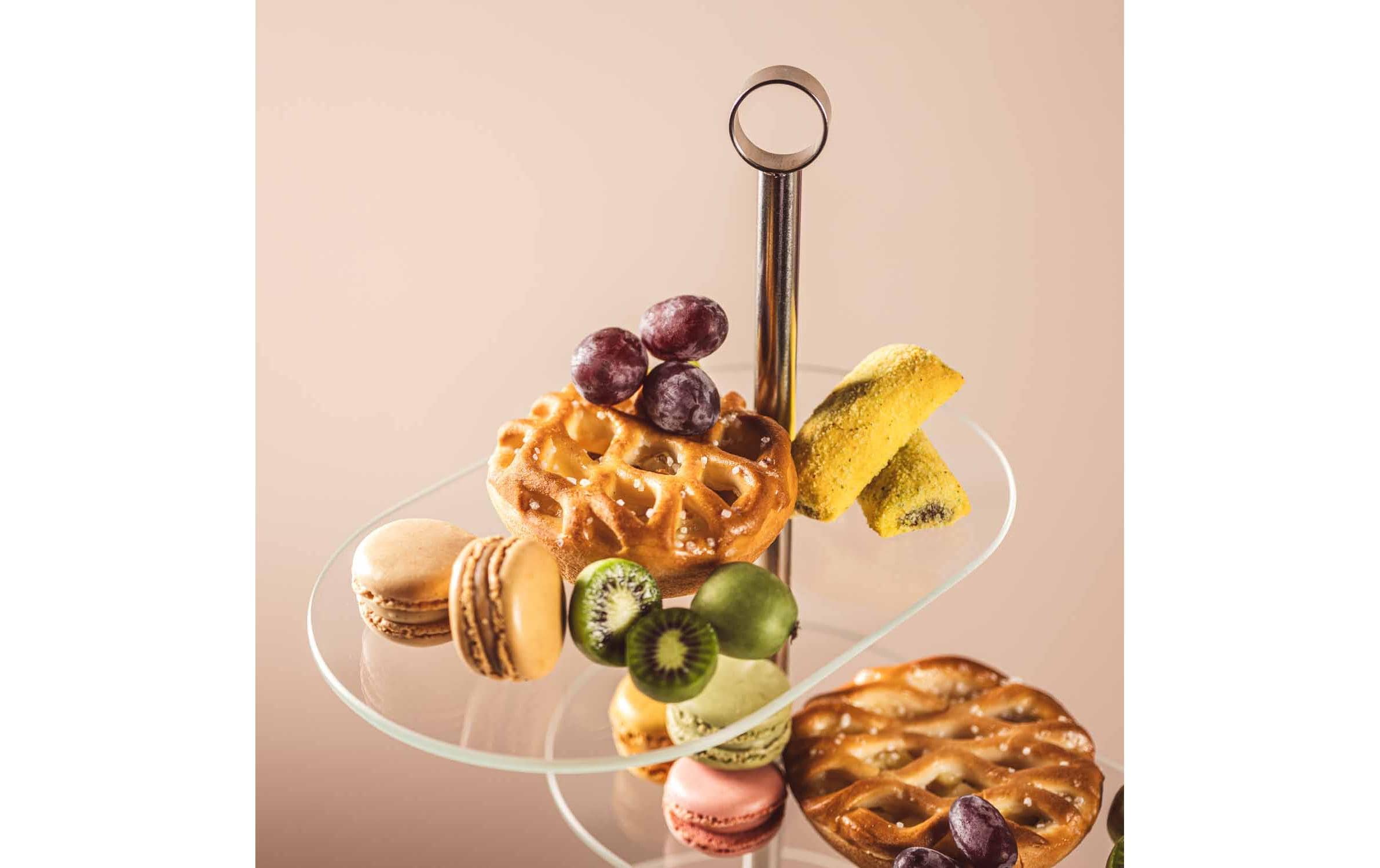 Leonardo Etagere Cena asymmetrisch 3-teilig, Silber