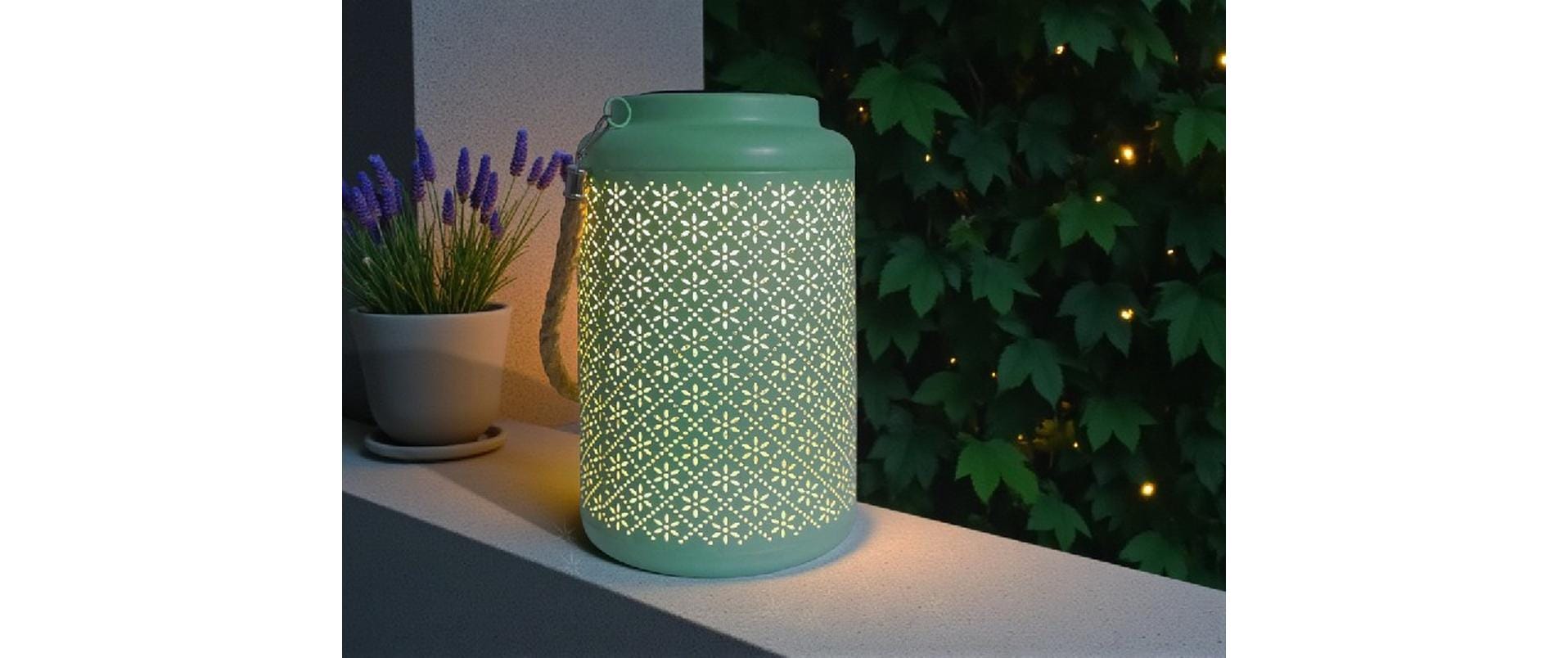 Dameco LED Solar Laterne in Grün aus Metall D15.5 cm H25.5 cm