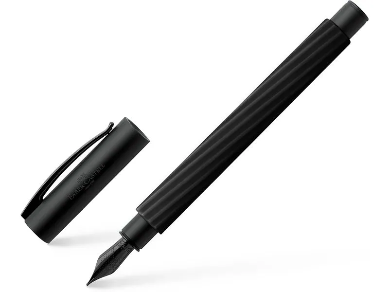 Faber-Castell Füllfederhalter Ambition M, Italic, Obsidian Black