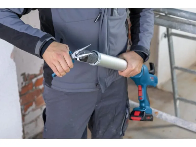 Bosch Professional Akku-Kartuschenpresse PRO GCG 18V-600 (ohne Akku) Bosch Professional Akku-Kartuschenpresse PRO GCG 18V-600 (ohne Akku)