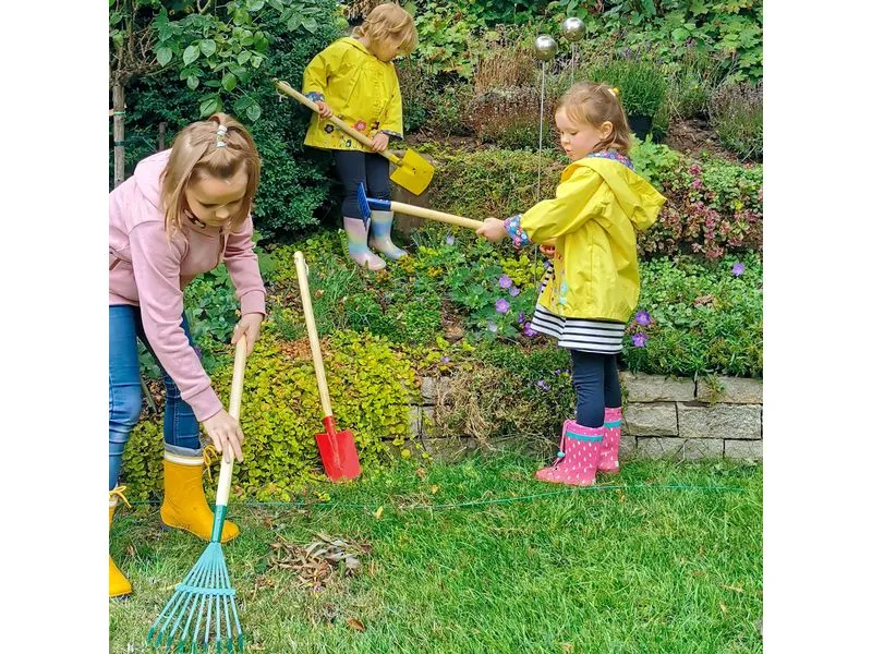 small foot Gartenwerkzeug-Set mit Giesskanne small foot Gartenwerkzeug-Set mit Giesskanne