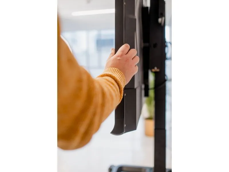 Vogel's TV-Lift RISE5200B max. 120 kg Vogel's TV-Lift RISE5200B max. 120 kg