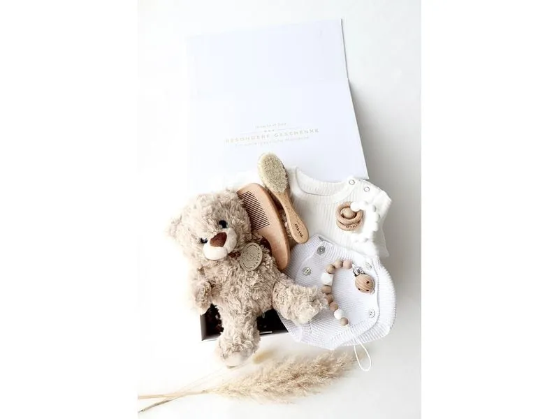 Oykami Baby Geschenkbox Little Bloom Weiss Lou Weiss Lou Oykami Baby Geschenkbox Little Bloom Weiss Lou Weiss Lou