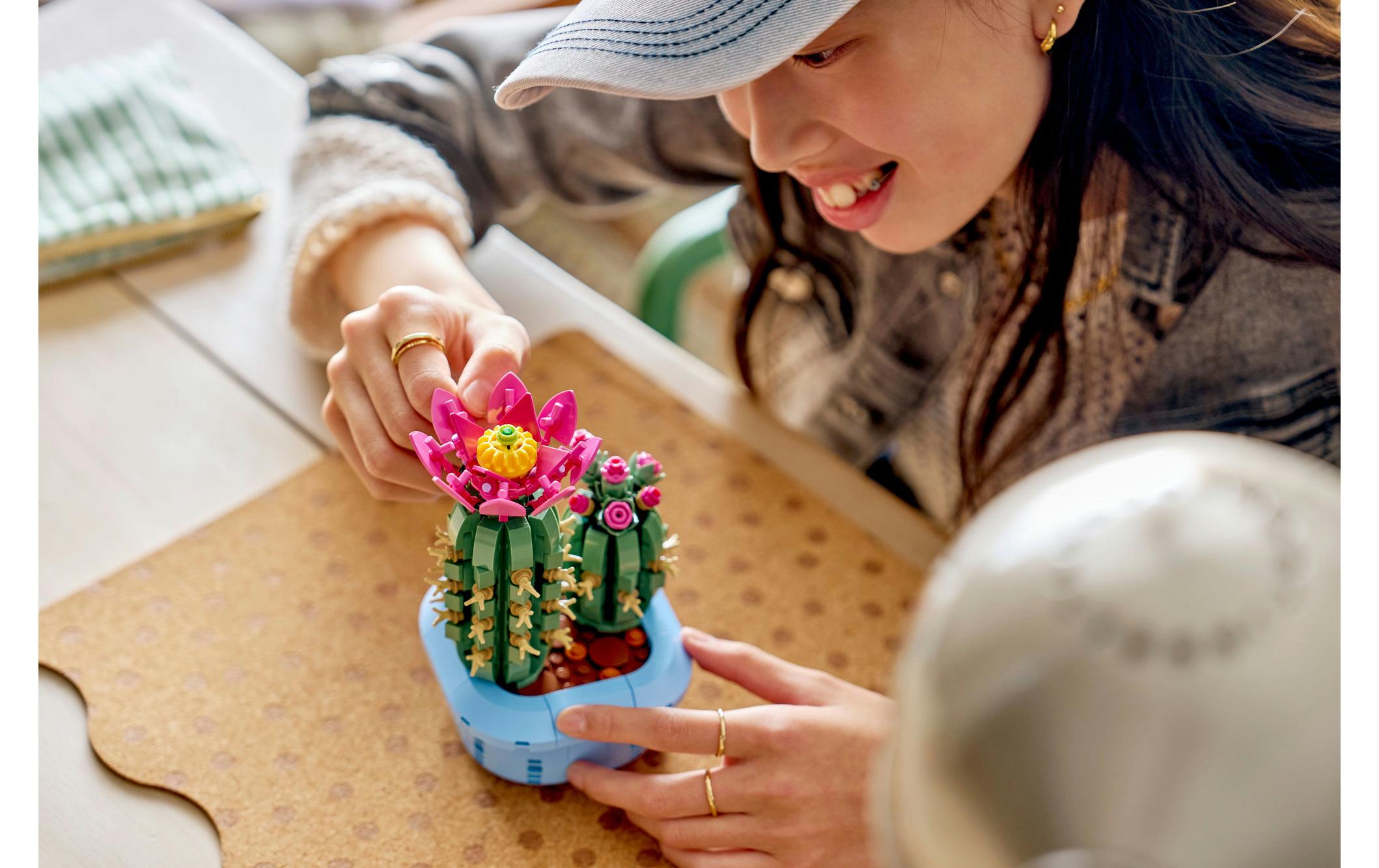 LEGO® Botanicals Blühender Kaktus 11509