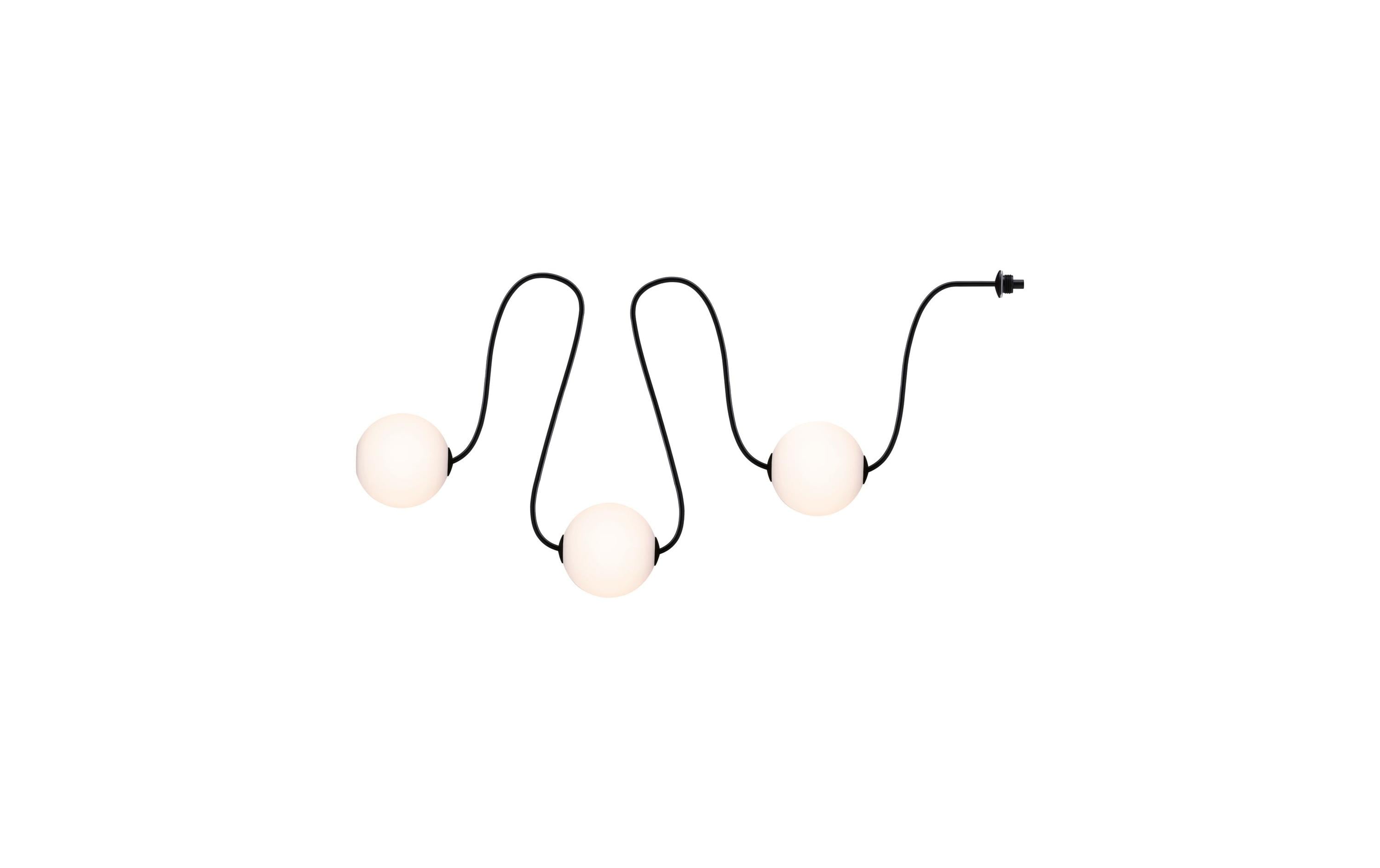 Paulmann LED Lichterkette Plug & Shine Naima 1.71 m, WW, Schwarz Paulmann LED Lichterkette Plug & Shine Naima 1.71 m, WW, Schwarz