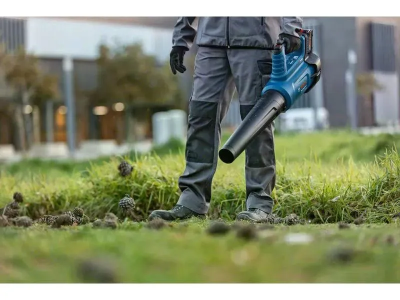 Bosch Professional Akku-Gebläse GBL 18 V-750 PROFESSIONAL Bosch Professional Akku-Gebläse GBL 18 V-750 PROFESSIONAL