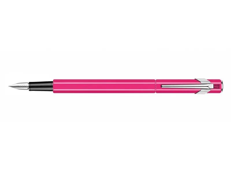 Caran d'Ache Füllfederhalter 849 Classic Line Medium (M), Pink Caran d'Ache Füllfederhalter 849 Classic Line Medium (M), Pink