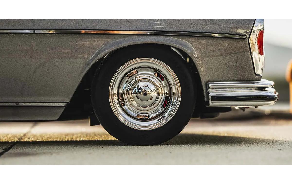 Kyosho Tourenwagen Fazer MK2 Mercdes Benz 300 SEL 6.3 ARTR, 1:10