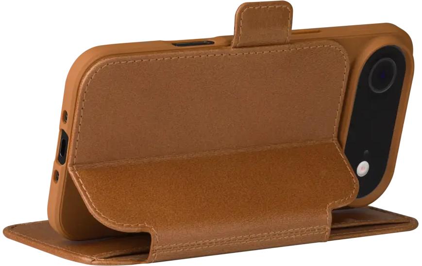 dbramante1928 Book Cover Copenhagen iPhone 17 Air Beige