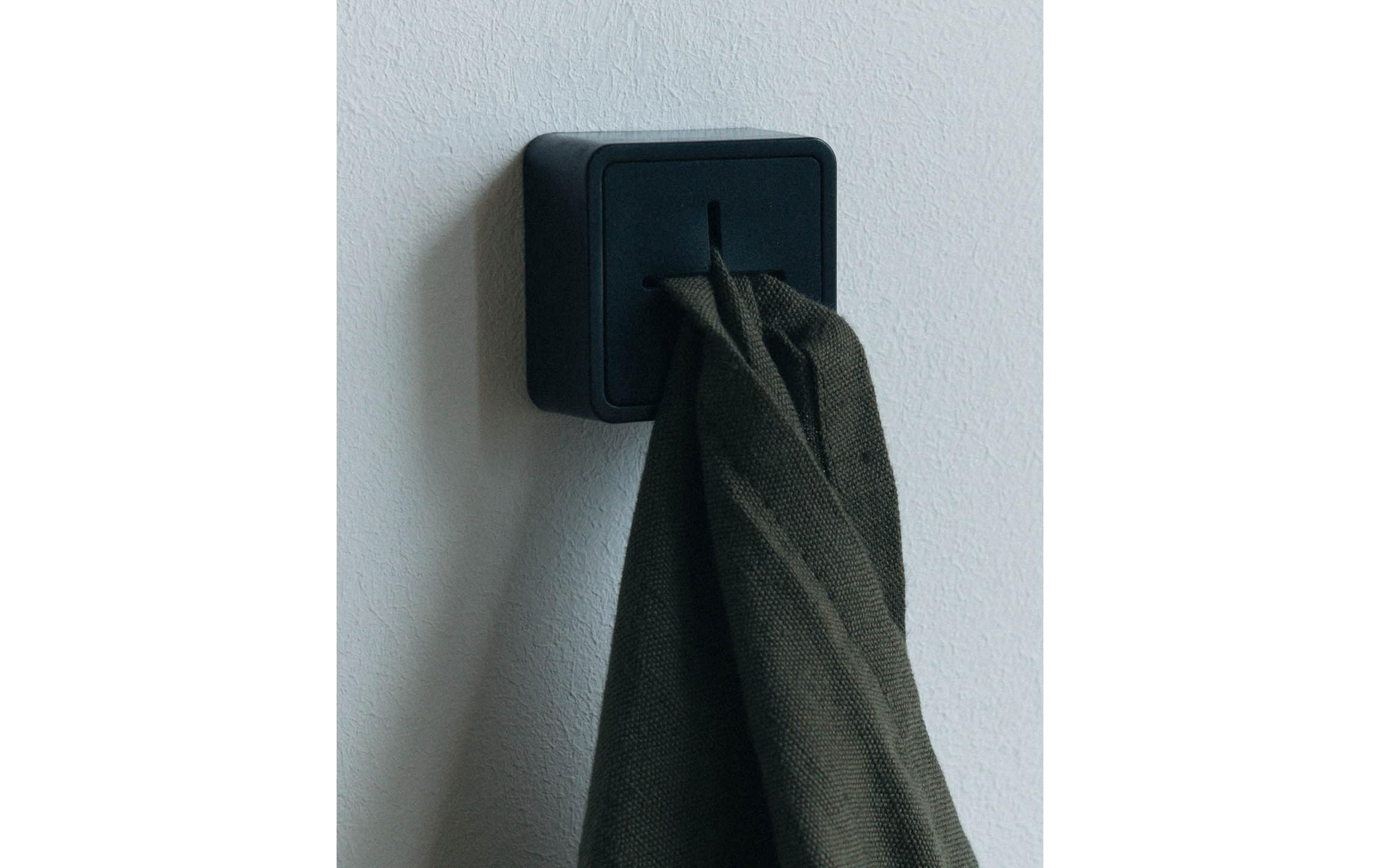 Esmée Haken selbstklebend 3 Stück, Schwarz