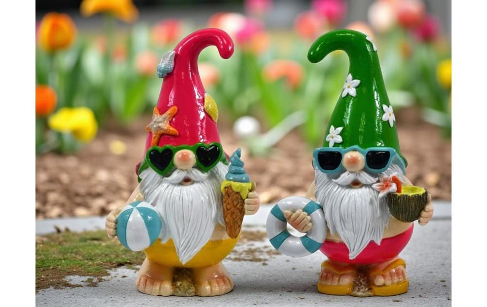 Dameco Dekofigur Gartenzwerg Beach 2-er Set, 8 cm x 11 cm x 18 cm