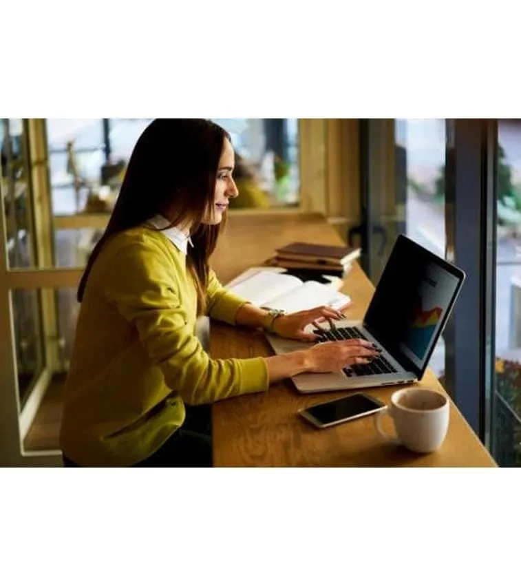 3M Bright Screen Privacy Filter Fullscreen 13.3 / 16:9 3M Bright Screen Privacy Filter Fullscreen 13.3 / 16:9