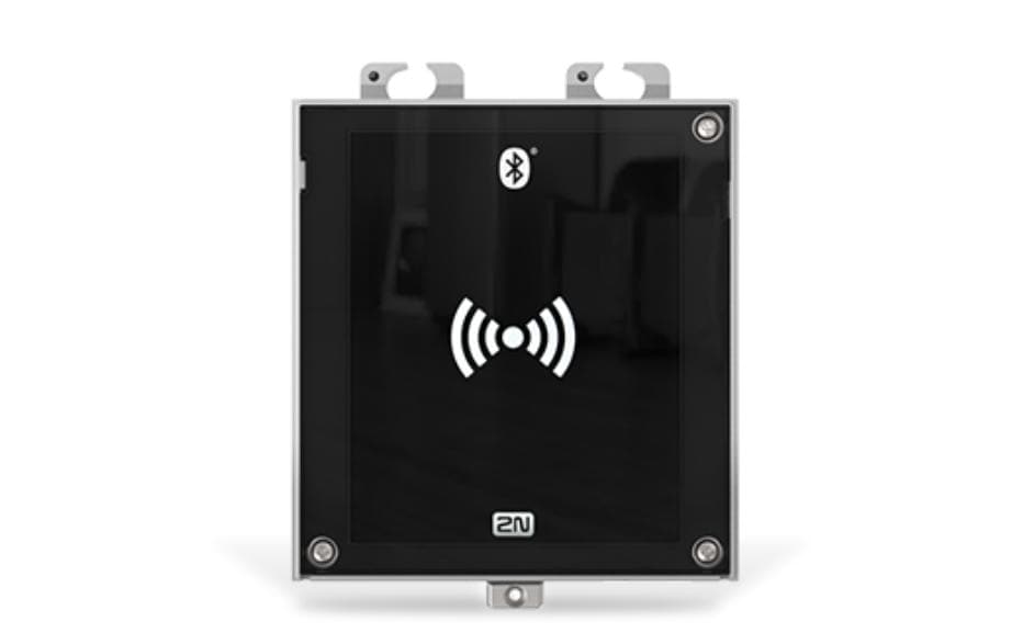 2N RFID Leser & Bluetooth Access Unit 2.0 125 kHz, 13.56 MHz 2N RFID Leser & Bluetooth Access Unit 2.0 125 kHz, 13.56 MHz