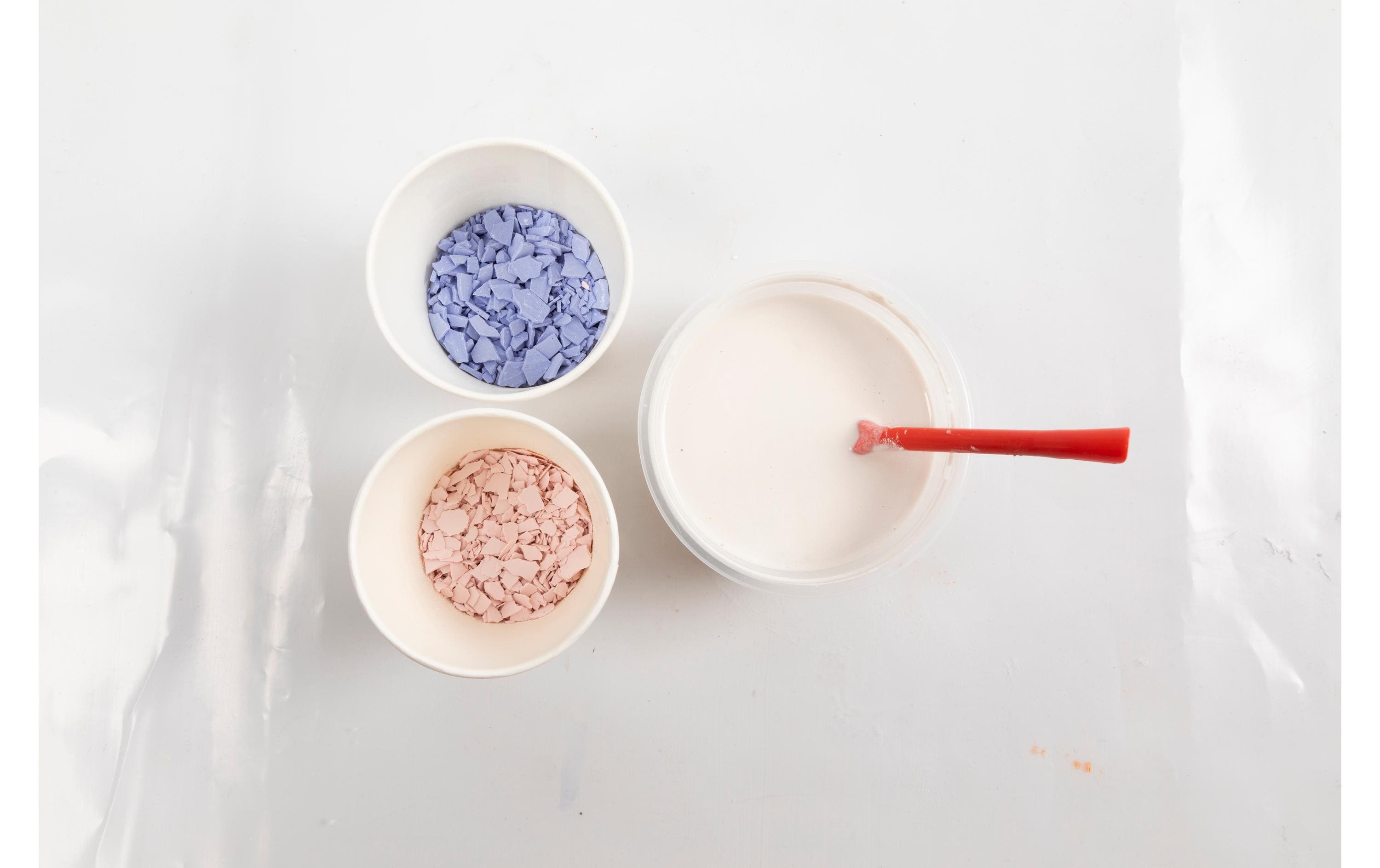 Creativ Company Giessharz Resin Kerzenhalter und Tabletts