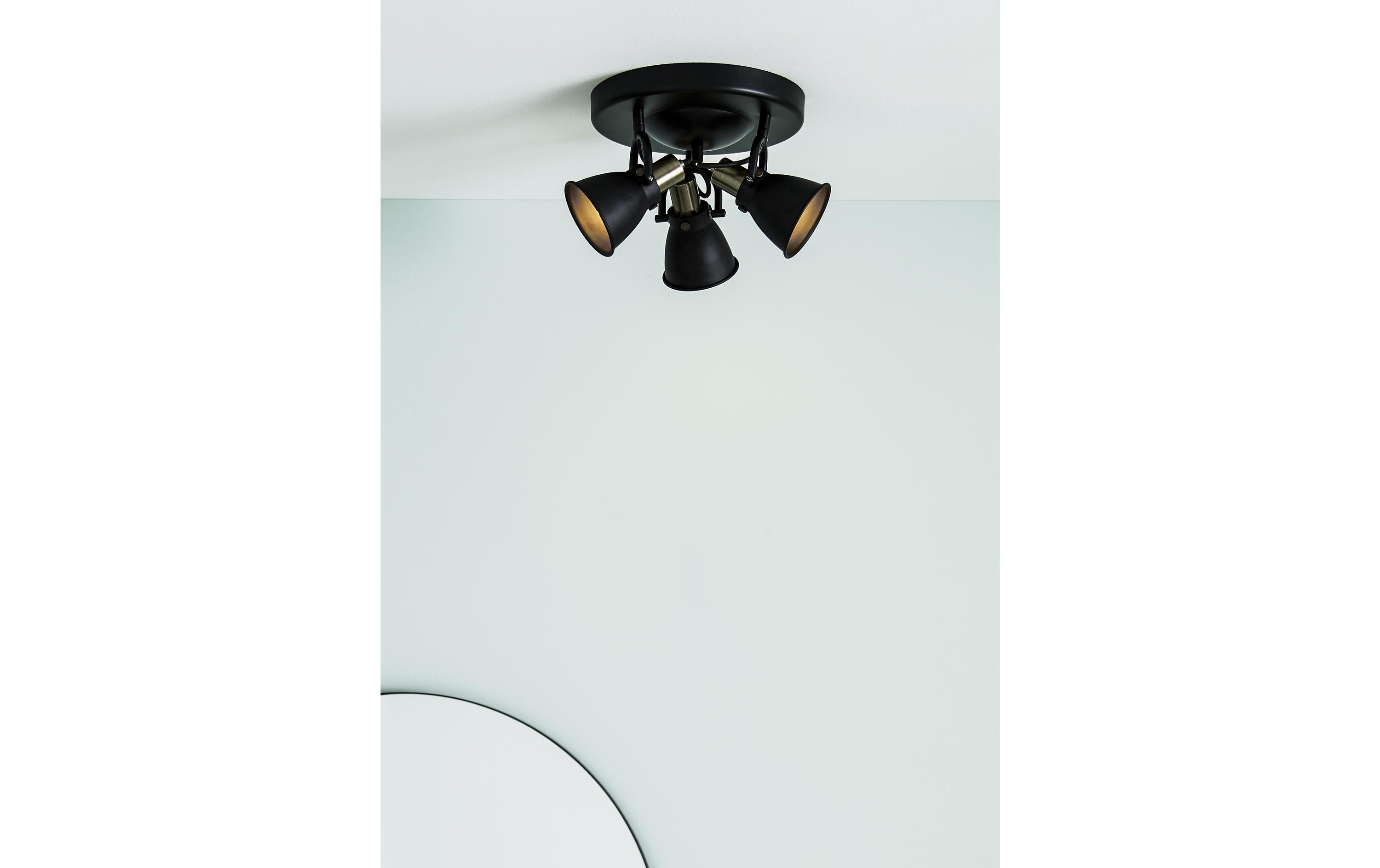 Markslöjd Aufbauspot Alton 3L Schwarz Markslöjd Aufbauspot Alton 3L Schwarz