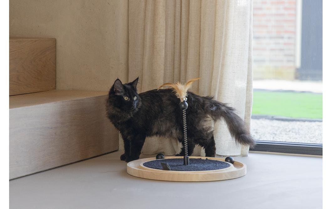 Designed by Lotte Kratzspielzeug Idah