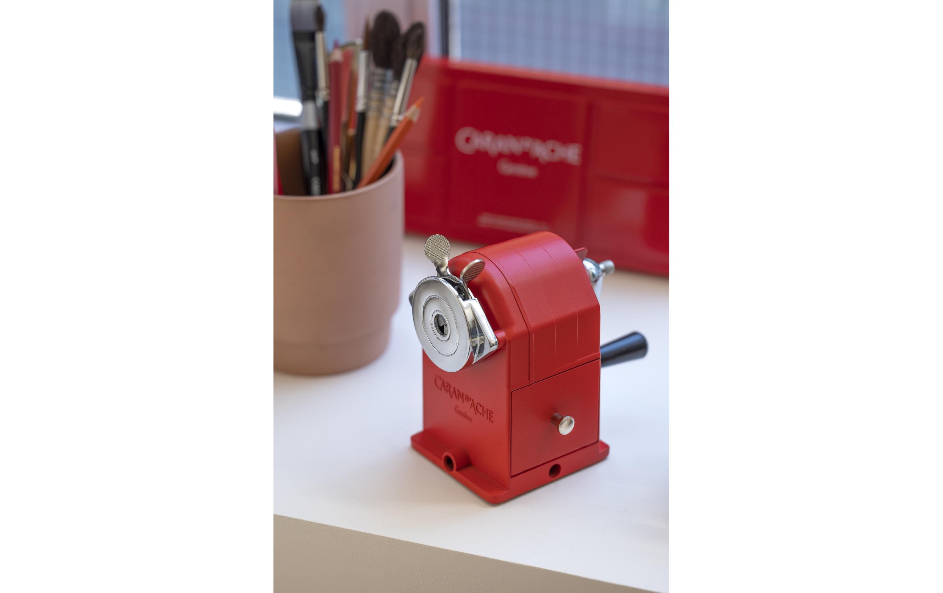 Caran d'Ache Spitzer 455 Manuell, Rot